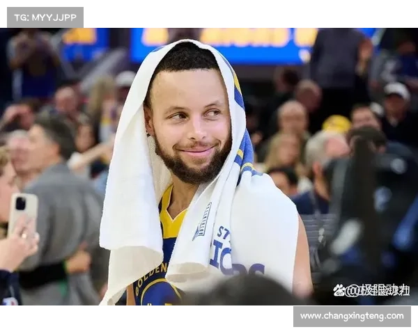 金州勇士今日NBA激战雷霆，库里三分雨助球队冲击五连胜